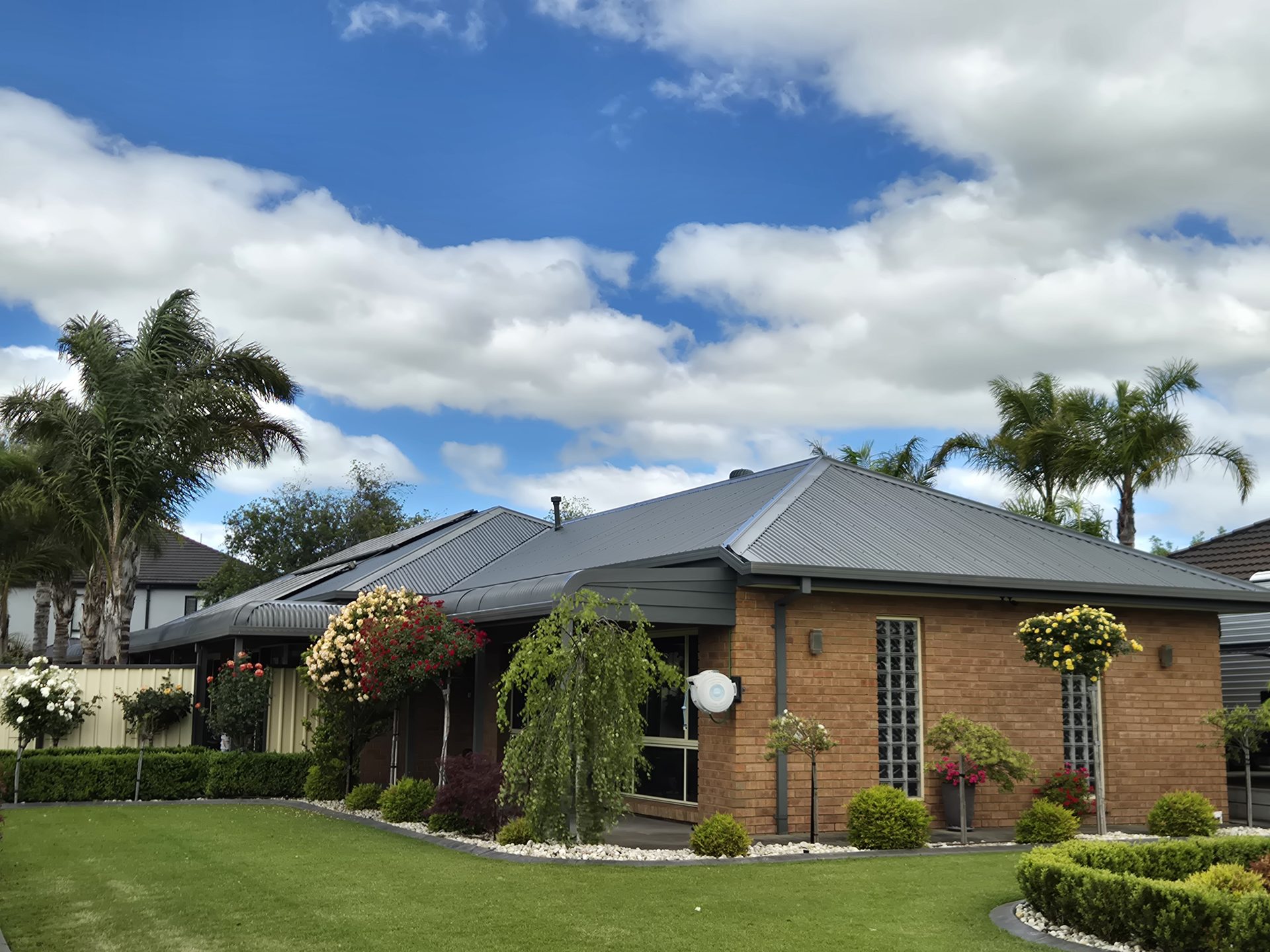 Monument charcoal Colorbond on suburban home